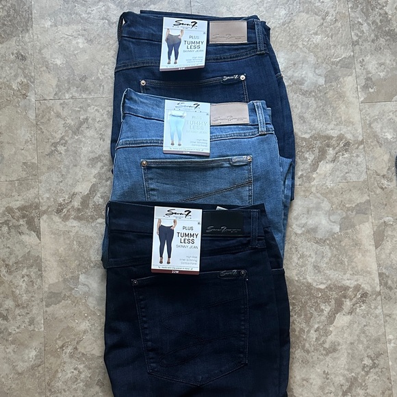 Seven7 Denim - Seven7 Woman’s Skinny Jeans Trio - Dark Blue, Medium Blue, Light Blue 3 pairs